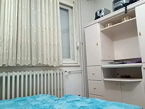 Snapshot of milf44milf chatting on 02.14.26 milf44milf online show from 02.14.26