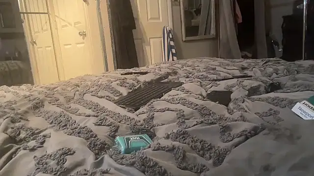 Snapshot of sexyred77713 chatting on 03.14.26 sexyred77713 online show from 03.14.26