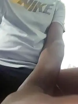 Snapshot of big_cocks_ravi chatting on 11.09.25 big cocks ravi online show from 11.09.25