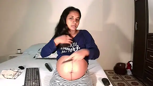 indiansweetflava online show from 04.25.26