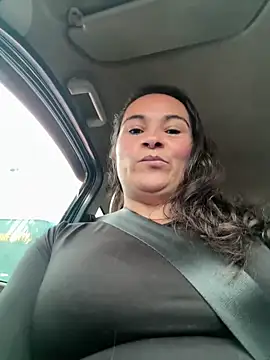 StefiAlizon70 online show from 02.22.26