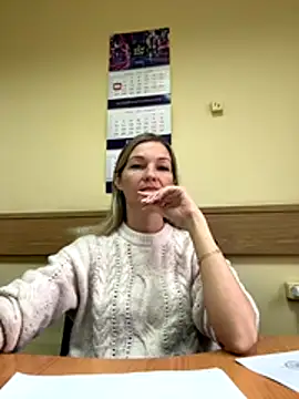 Snapshot of sweetriki chatting on 10.13.25 sweetriki online show from 10.13.25