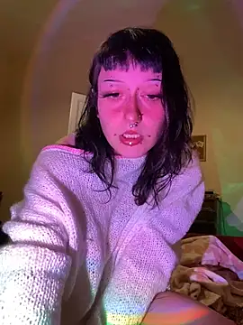 Snapshot of severingratty chatting on 09.14.25 severingratty online show from 09.14.25