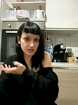 Snapshot of severingratty chatting on 09.23.25 severingratty online show from 09.23.25