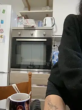 Snapshot of severingratty chatting on 09.24.25 severingratty online show from 09.24.25