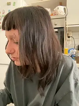 Snapshot of severingratty chatting on 10.03.25 severingratty online show from 10.03.25