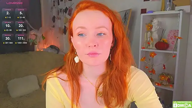 JoyceJones online show from 11.01.25