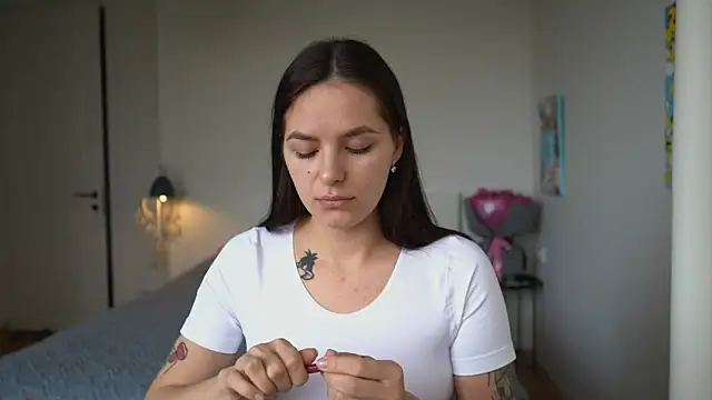 EwelynScott online show from 11.12.25