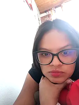 Snapshot of luluboobs9 chatting on 11.27.25 luluboobs9 online show from 11.27.25