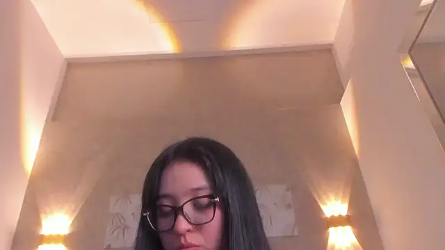 Lunaa bellaa online show from 05.08.26