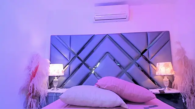 Milan LewisS online show from 03.04.26