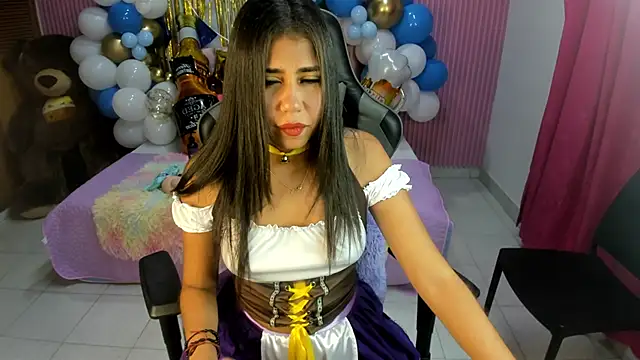 Snapshot of Mindy_19 chatting on 09.25.25 Mindy 19 online show from 09.25.25