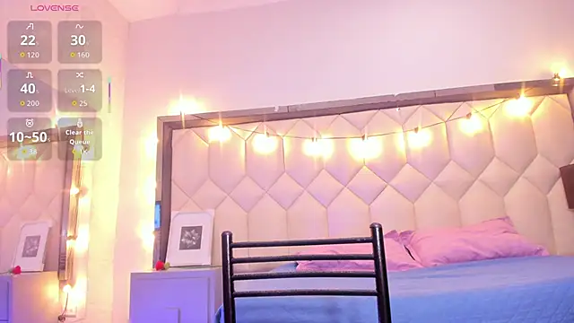 Scarletbigbug online show from 03.06.26