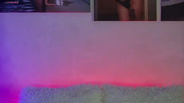 Snapshot of AlysonHuxley_ chatting on 01.15.26 AlysonHuxley online show from 01.15.26