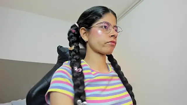 carlina 15 online show from 09.23.25