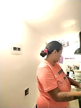 You-sexy-starr online show from 04.23.26