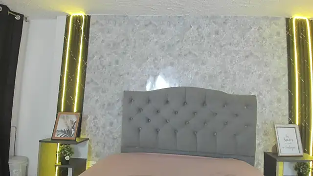 GiannaSlimJB online show from 02.07.26