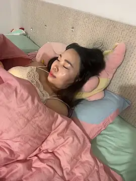 Snapshot of xlj4523 chatting on 12.03.25 xlj4523 online show from 12.03.25