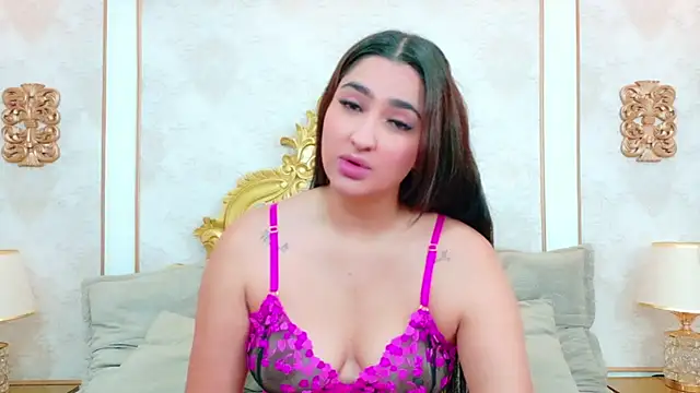 Snapshot of JasmineRhodes chatting on 09.17.25 JasmineRhodes online show from 09.17.25