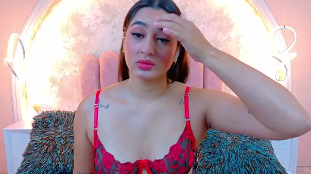 Snapshot of JasmineRhodes chatting on 11.10.25 JasmineRhodes online show from 11.10.25