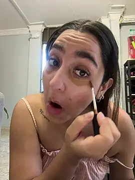 Snapshot of JasmineRhodes chatting on 02.26.26 JasmineRhodes online show from 02.26.26