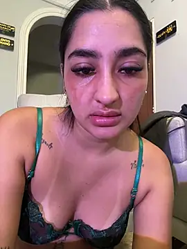 Snapshot of JasmineRhodes chatting on 07.15.26 JasmineRhodes online show from 07.15.26