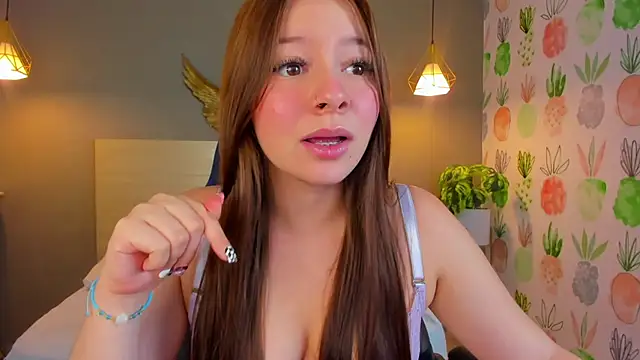 Snapshot of kitty_sweeety_ chatting on 11.10.25 kitty sweeety online show from 11.10.25