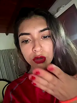 Snapshot of Kardashian12 chatting on 10.23.25 Kardashian12 online show from 10.23.25