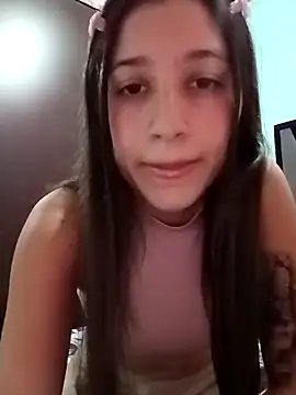 Arii collins1 online show from 10.27.25