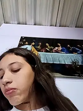 Arii collins1 online show from 11.06.25