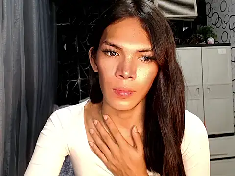 ladyhotcuming online show from 05.31.26