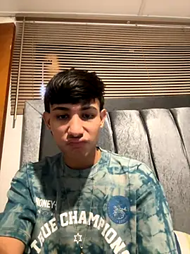 Snapshot of cody_fox10 chatting on 10.04.25 cody fox10 online show from 10.04.25