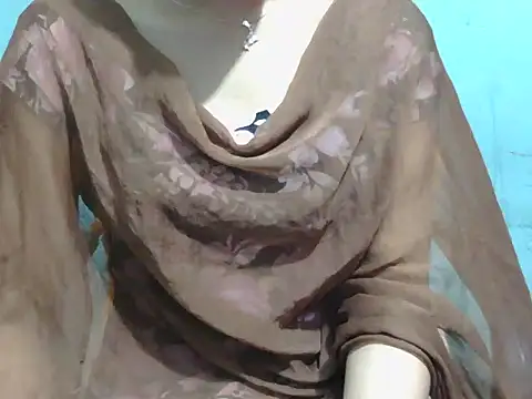 Snapshot of lovely_soniya chatting on 09.11.25 lovely soniya online show from 09.11.25