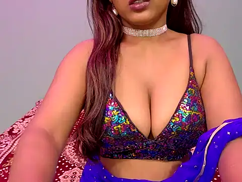 Snapshot of nylaahh-12 chatting on 10.16.25 nylaahh-12 online show from 10.16.25