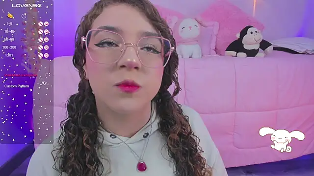 Snapshot of hannacutegod chatting on 09.14.25 hannacutegod online show from 09.14.25