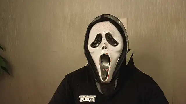 Ades Lowe online show from 10.31.25