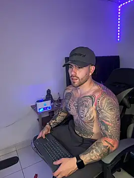 Ades Lowe online show from 01.13.26