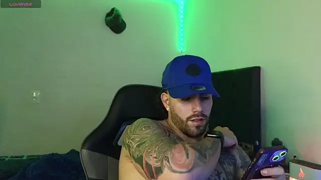 Ades Lowe online show from 02.18.26