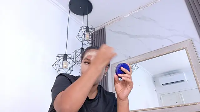 Snapshot of keyla_mejia chatting on 06.28.26 keyla mejia online show from 06.28.26