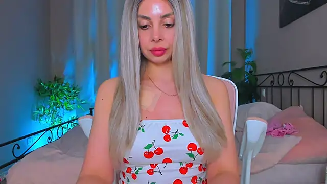 VelvetEliza online show from 04.25.26