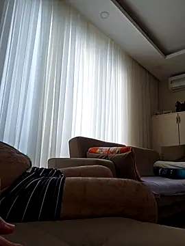 Snapshot of reallove78 chatting on 11.04.25 reallove78 online show from 11.04.25