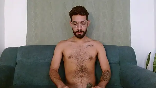 Snapshot of ReyPablo1 chatting on 09.11.25 ReyPablo1 online show from 09.11.25