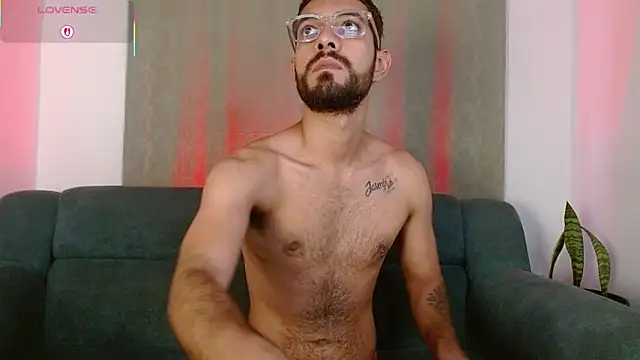 Snapshot of ReyPablo1 chatting on 09.25.25 ReyPablo1 online show from 09.25.25