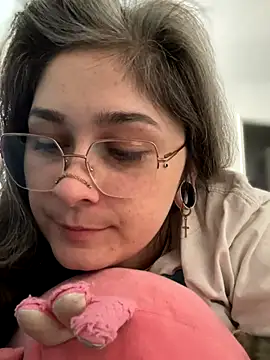 Alix Valentine online show from 09.20.25