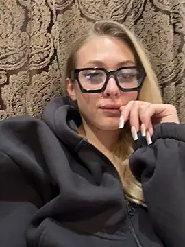 ChristyMarshall online show from 10.28.25