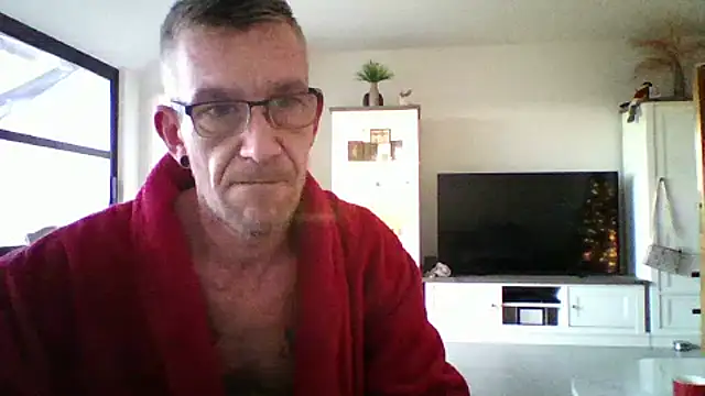 Kevinhot38 online show from 12.15.25