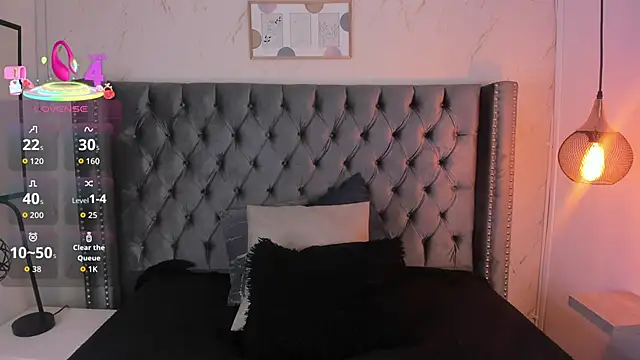 Anya Belth online show from 11.14.25