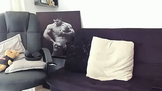 Snapshot of Marck_Mathews chatting on 09.17.25 Marck Mathews online show from 09.17.25