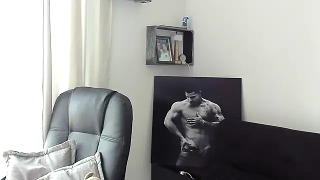 Snapshot of Marck_Mathews chatting on 09.30.25 Marck Mathews online show from 09.30.25