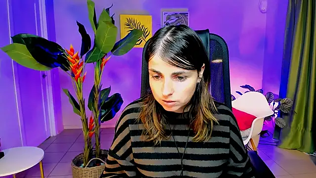 MartaEdams online show from 11.18.25